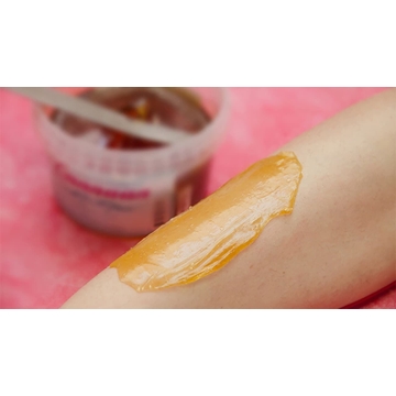 DEPILACIÓN MEDIA PIERNA CON CERA - Imagen 1